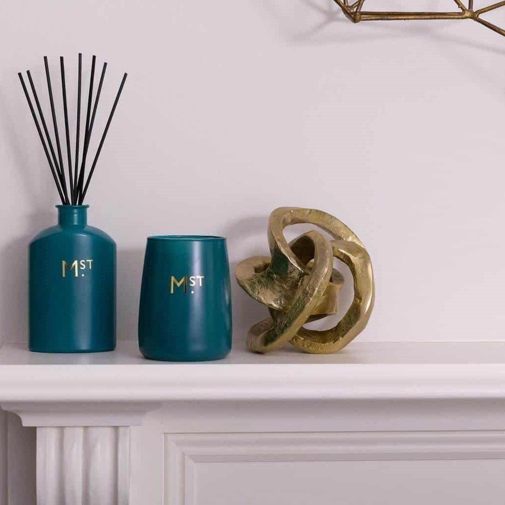 Moss Street Candle Review-Candles2go